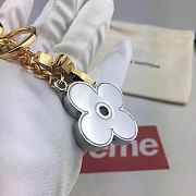 LV BLOOMING FLOWER STRASS BAG CHARM AND KEY HOLDER M64265 - 4