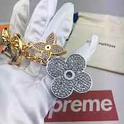 LV BLOOMING FLOWER STRASS BAG CHARM AND KEY HOLDER M64265 - 5