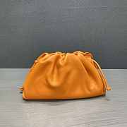 Bottega Veneta Pouch Bag in Orange 002 - 4