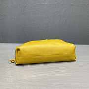 Bottega Veneta Pouch Bag In Yellow 007 - 4