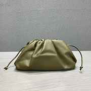 Bottega Veneta Pouch Bag In Dark Green 009 - 2