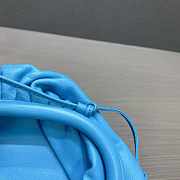 Bottega Veneta Pouch Bag In Blue 011 - 6