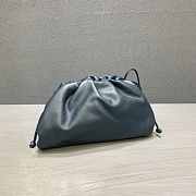 Bottega Veneta Pouch Bag In Navy blue 012 - 4