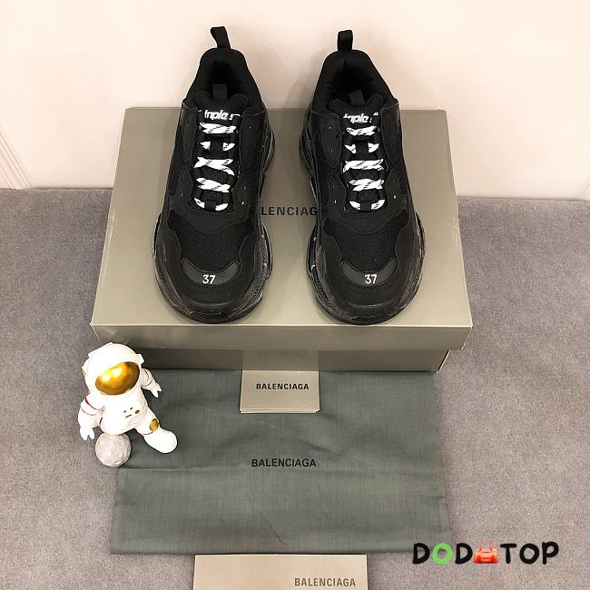 Balenciaga Tripe-S Sneakers 004 - 1