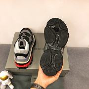 Balenciaga Tripe-S Sneakers 009 - 2