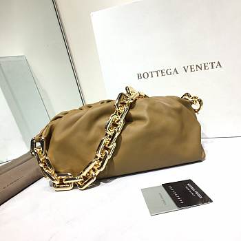  Bottega Veneta With The Chain In Olive 01
