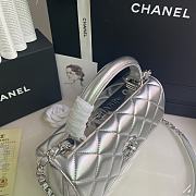 CHANEL FLAP BAG WITH TOP HANDLE A92236# Metallic Lambskin & Silver Metal Silver - 4