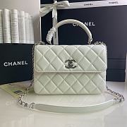 CHANEL FLAP BAG WITH TOP HANDLE A92236# Lambskin & Silver Metal in White - 1
