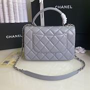 CHANEL FLAP BAG WITH TOP HANDLE A92236# Lambskin & Silver Metal in Grey - 4