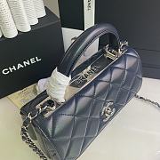 CHANEL FLAP BAG WITH TOP HANDLE A92236# Lambskin & Silver Metal in Blue - 5