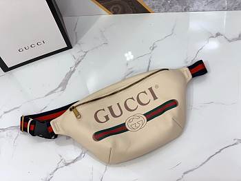 Gucci bum bag in Cream white