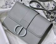 Dior 30 Montaigne M9030 In Grey - 4