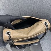 YSL Medium Niki Calfskin Leather SAINT LAURENT Beige Shoulder Bag - 2