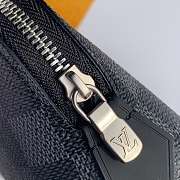 LV COSMETIC POUCH PM BLACK - 5