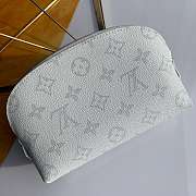 LV COSMETIC POUCH PM SIZE 19 - 2