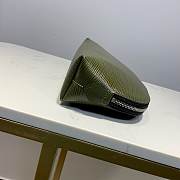 LV COSMETIC POUCH Epi GREEN  - 3
