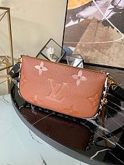 LV MULTI POCHETTE ACCESSOIRES CARAMEL M45839 SIZE 23.5 CM - 4