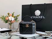CHANEL SMALL VANITY CASE BLACK AS2630 SIZE 15 CM - 2