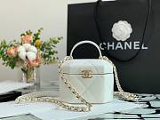 CHANEL SMALL VANITY CASE WHITE AS2630 SIZE 15 CM - 6