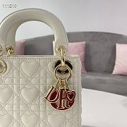 DIOR MINI AMOUR MY ABCDIOR LADY BAG WHITE M0505 SIZE 17 CM - 6