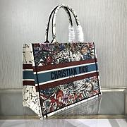 BOOK SMALL TOTE LATTE MULTICOLOR CONSTELLATION EMBROIDERY M1296 SIZE 36.5 CM - 4