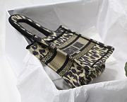 DIOR MINI BOOK TOTE BEIGE MIZZA EMBROIDERY S5475 SIZE 23 CM - 6