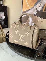 LV SPEEDY BANDOULIÈRE 25 BAG TURTLEDOVE/CREME M58947 SIZE 25 CM - 6