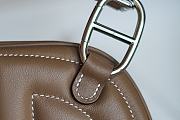 HERMES IN THE LOOP BELT BAG DARK TAUPE 19 CM - 2