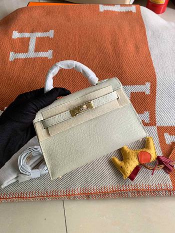 HERMES MINI KELLY EPSOM GOLD HARDWARE WHITE 19 CM