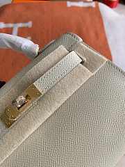 HERMES MINI KELLY EPSOM GOLD HARDWARE WHITE 19 CM - 5