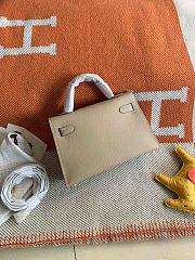 HERMES MINI KELLY EPSOM GOLD HARDWARE LIGHT OAT 19 CM - 3