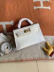 HERMES MINI KELLY CROCODILE GOLD HARDWARE WHITE 19 CM - 2