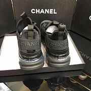 Chanel Sneaker 19 - 6
