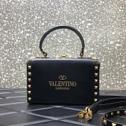 Valentino Rockstud Alcove Box Bag Black WAX0NO Size 19 cm - 6
