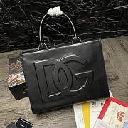 D&G Small Calfskin DG Daily Shopper Black Size 36 cm - 1