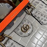 Gucci Diana Small Crocodile Tote Bag White 660195 Size 27 cm - 4