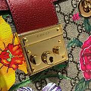 Gucci Padlock Monogram Flora Shoulder Bag in Red 498156 Size 26x18x10 cm - 5