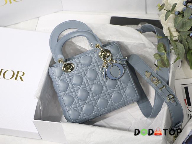 Dior Lady Dior My ABCDIOR Bag SKy Blue M0538 Size 20 cm - 1