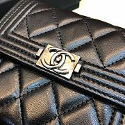 Chanel Boy Black & Silver-tone Metal Wallet A80734 Size 11.5 cm - 2