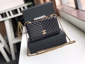 Chanel Wallet On Chain Black A80982 Size 19 x 13.5 x 3.5 cm