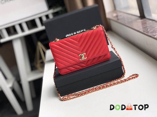 Chanel Wallet On Chain Red A80982 Size 19 x 13.5 x 3.5 cm - 1