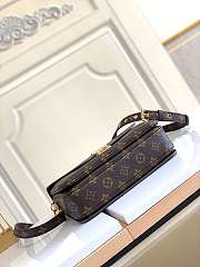 Louis Vuitton M44875 Monogram Pochette Metis Size 25 cm - 4