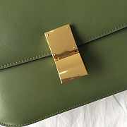 Celine Medium Classic Bag Khaki 189173 Size 24 x 18 x 7 cm - 4