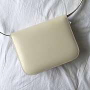 Celine Medium Classic Bag White 189173 Size 24 x 18 x 7 cm - 4