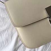 Celine Medium Classic Bag White 189173 Size 24 x 18 x 7 cm - 5