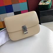 Celine Medium Classic Bag Beige 189173 Size 24 x 18 x 7 cm - 1