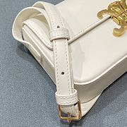 Celine Triomphe Shoulder Bag White 194143 Size 20 x 10 x 4 cm - 4