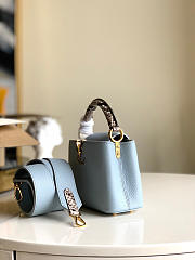 LV Capucines Mini Pale Cornflower Blue M98477 Size 21 x 14 x 8 cm - 6