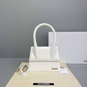 Jacquemus Le Grand Chiquito Smooth Leather White 213BA03 Size 24 cm
