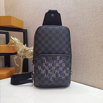 Louis Vuitton Avenue Sling Bag Taiga Leather M30801 Size 20 x 31 x 10 cm